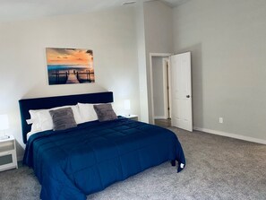 3 bedrooms, desk, iron/ironing board, travel crib