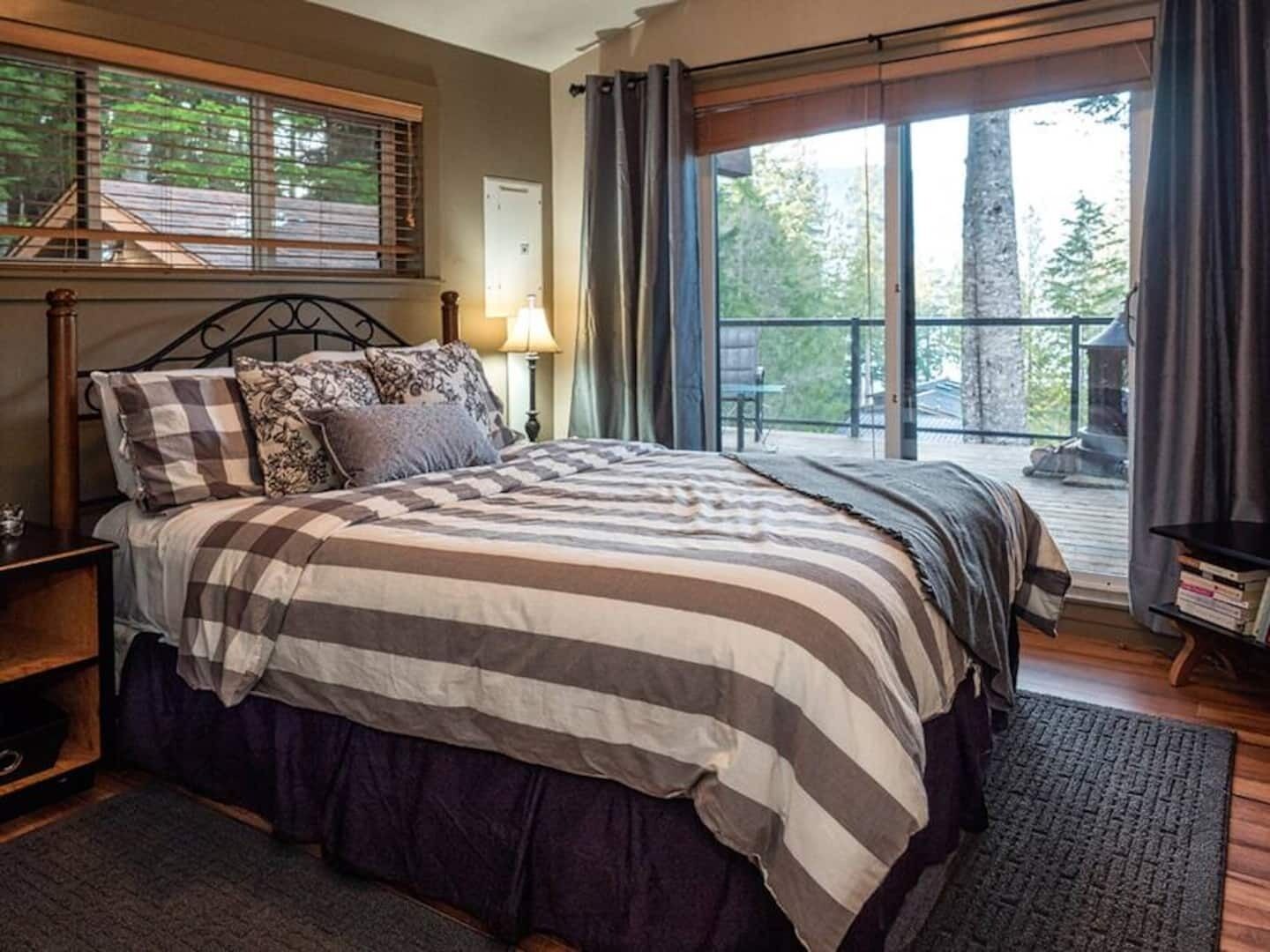 1 chambre, fer et planche à repasser, Wi-Fi gratuit, draps fournis