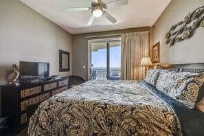 2 bedrooms, travel cot, WiFi, bed sheets - Beautiful 17th Floor Views! Free Activities + Summer Deals!! (Panama City Beach)