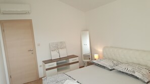 3 Schlafzimmer, Bügeleisen/Bügelbrett, kostenloses WLAN, Bettwäsche