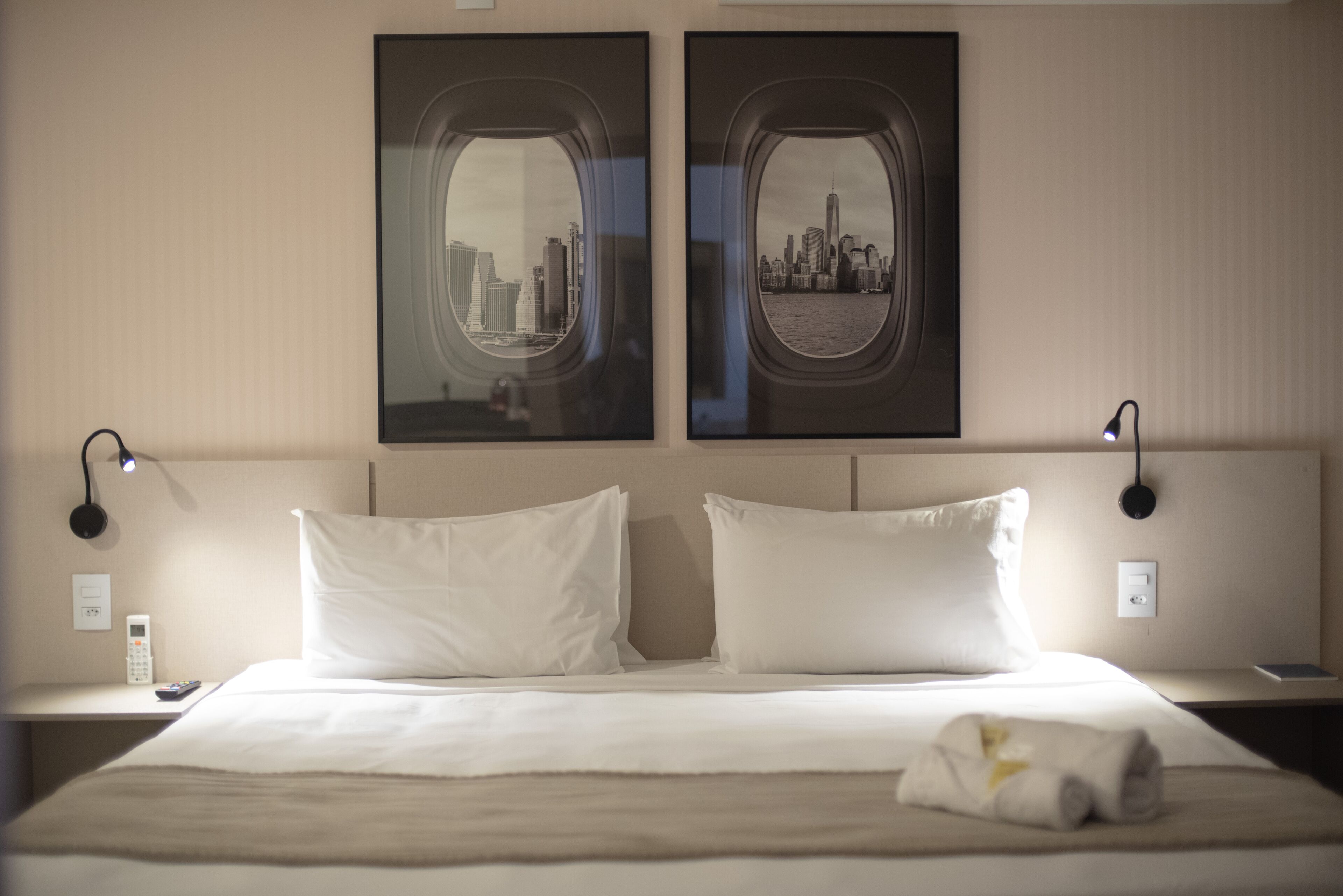 deluxe room | 1 bedroom, laptop workspace, free wifi, bed sheets