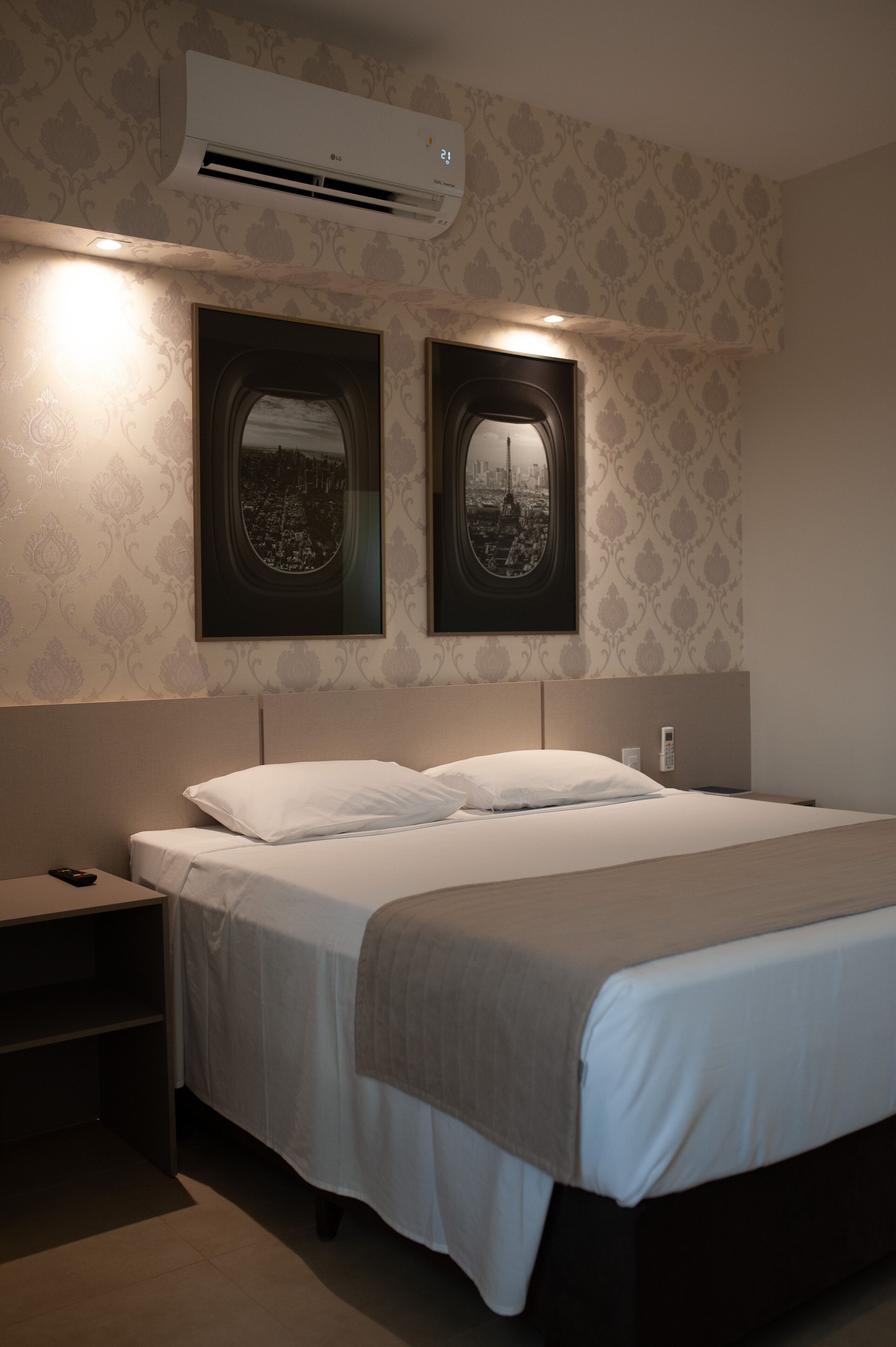 executive double room | 1 bedroom, laptop workspace, free wifi, bed sheets