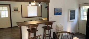 Entire house two blocks from Lake Erie beach & one block from park/playground