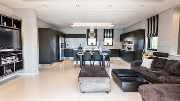 Smart TV, offices, computer monitors