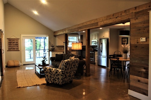 Escape to your cozy 2-bedroom cottage, just a hop away from Rock City