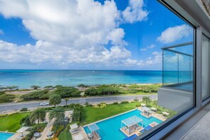 Pool - Modern Oceanfront Getaway Apt. Azure – 716 (Noord)