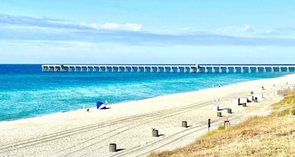 Beachfront w/Amazing Sunsets~ Pool/Hot Tub~Short Walk to Pier Park-Pets Welcome