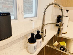 Interior - Modern light filled 2BR Apt 5 min to<br>West Loop! Sleep like a baby!  (Chicago)