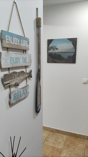 Interior - Acogedor y Tranquilo Apartamento (Deltebre)