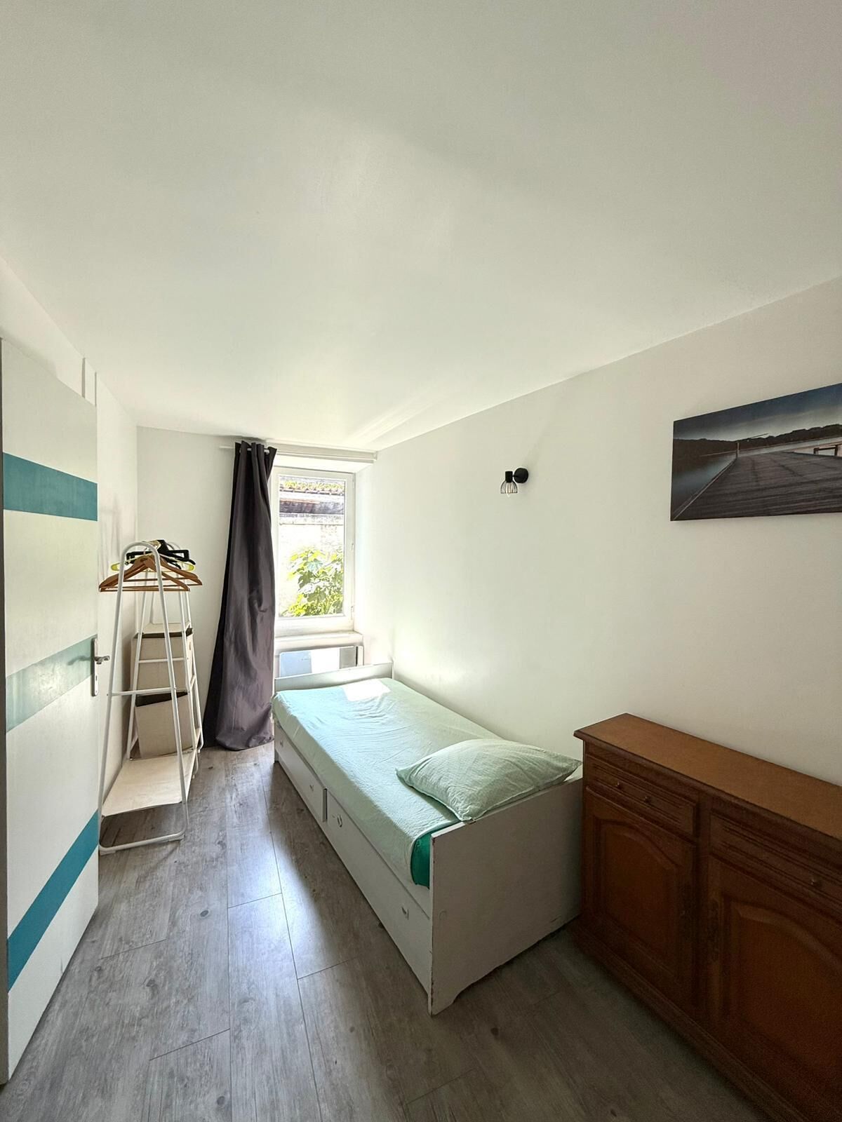 3 chambres, fer et planche à repasser, Wi-Fi gratuit, draps fournis