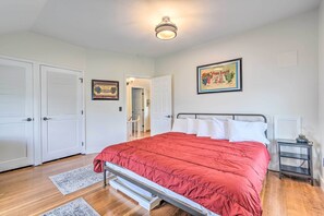 3 Schlafzimmer, Schreibtisch, Bügeleisen/Bügelbrett, Internetzugang