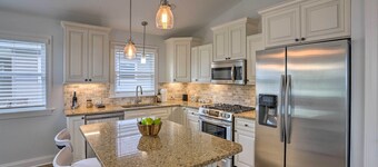 Port Clinton Home with Lake Views!