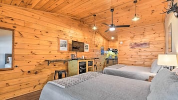 1 bedroom, free WiFi, bed sheets
