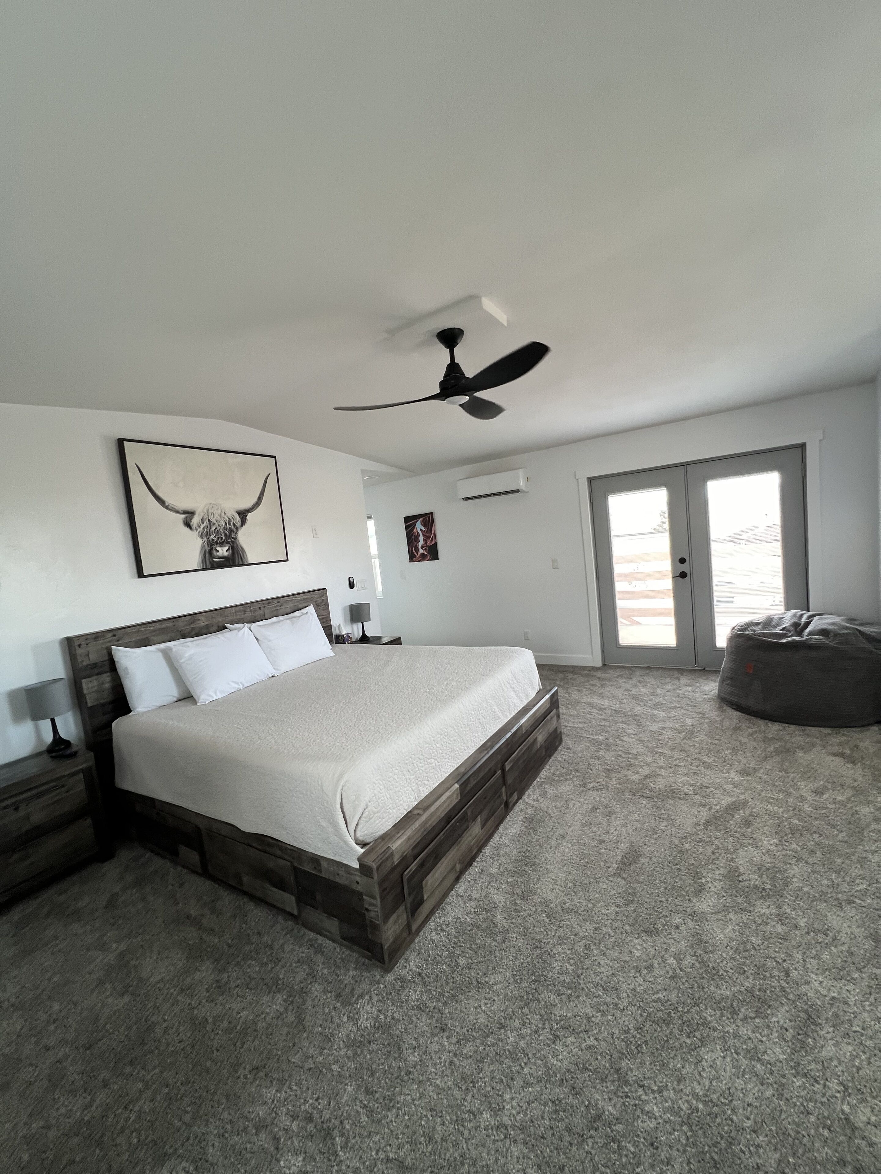 3 habitaciones, tabla de planchar con plancha y wifi gratis 