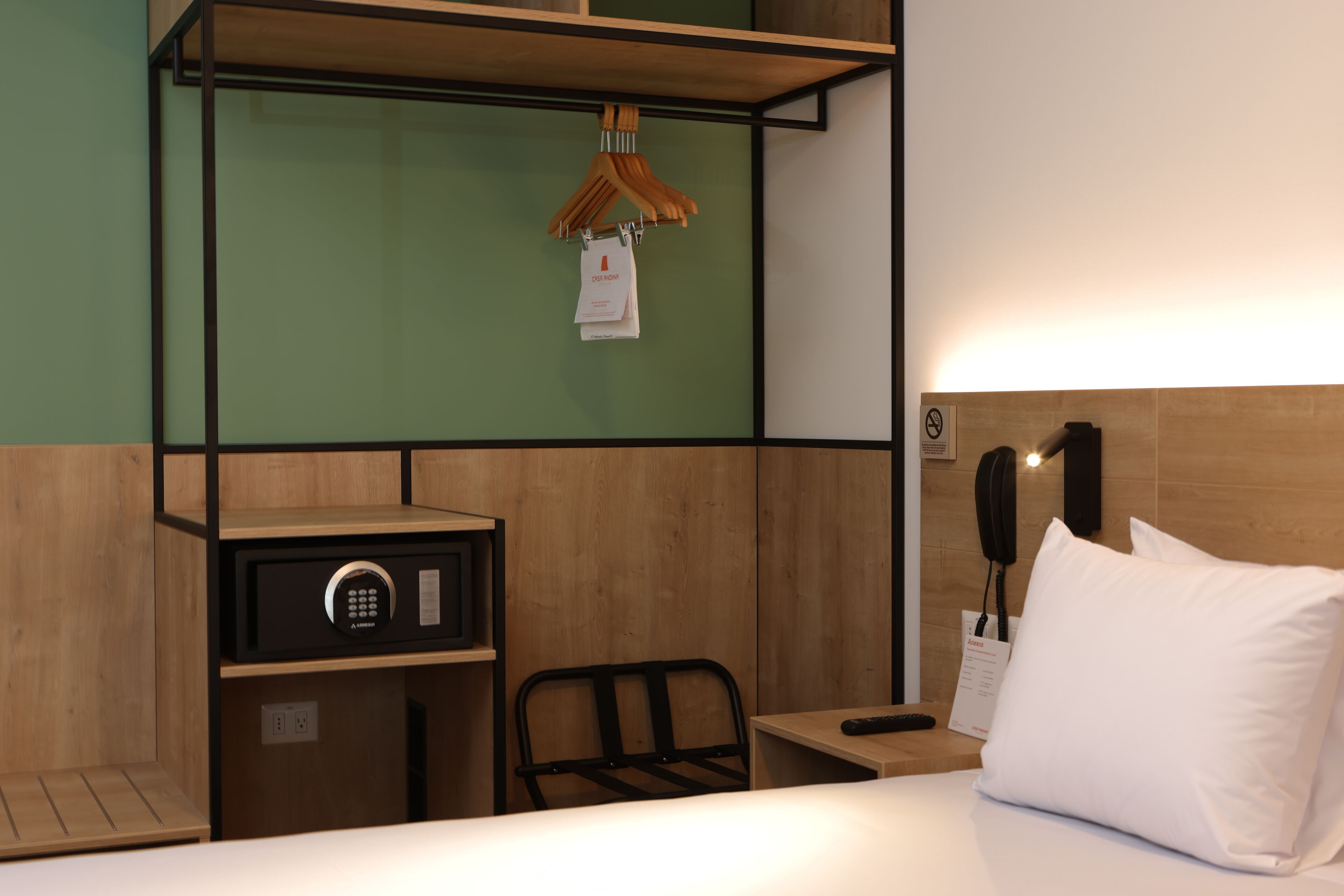 in-room safe, desk, soundproofing, free wifi