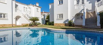 Club Sevilla I / Manzana I by Interhome