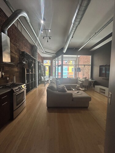 Urban Oasis in the Heart of Downtown