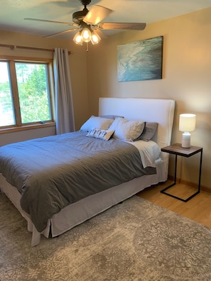 6 habitaciones, tabla de planchar con plancha y wifi gratis 