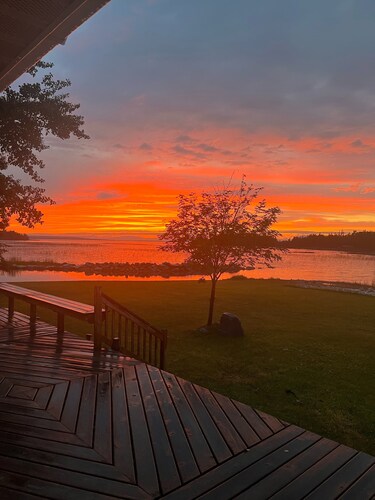 Lakeview Retreat - Detour - with Private Dock/ Fire Pit