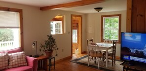 Smart TV, DVD player