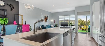 The EaDo Wonderland - Heated Pool!!