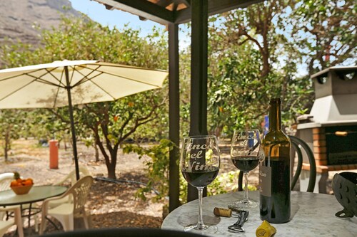 Bungalow dans une ferme "Finca Nim 2", vue sur la montagne, piscine et Wi-Fi