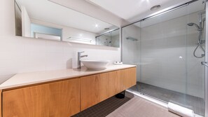 Towels - Azure Seas Executive (Airlie Beach)