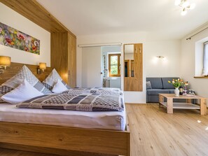 1 bedroom, Internet, bed sheets
