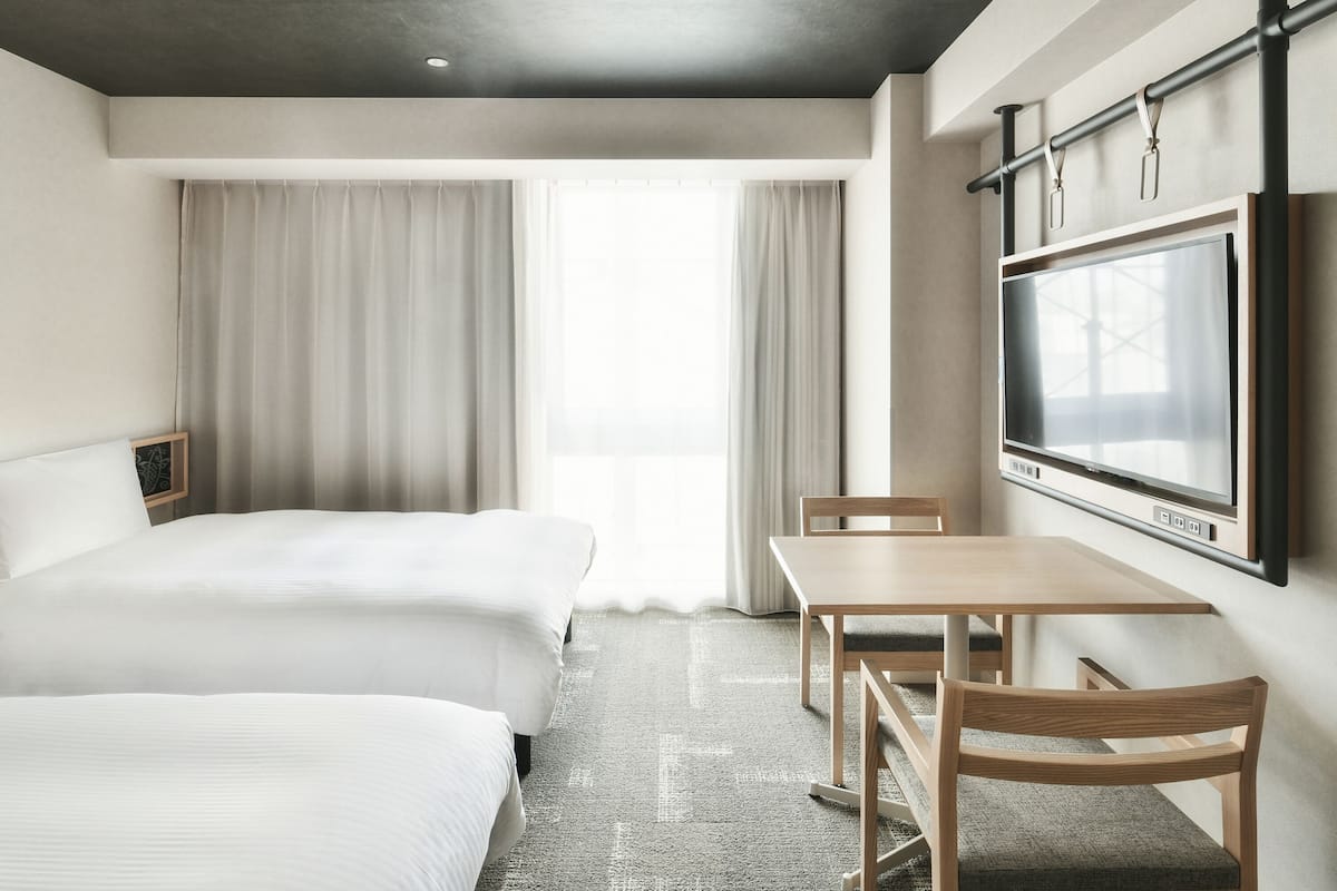 Down duvets, desk, blackout curtains, free WiFi