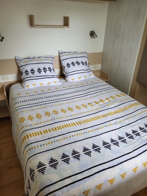 3 chambres, Wi-Fi gratuit, draps fournis