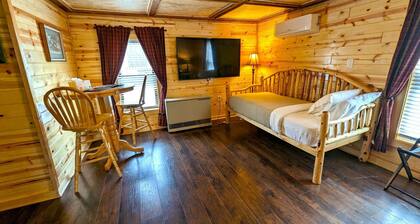Yellowstone Treasure Guest House #1