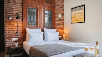 2 habitaciones, minibar y caja de seguridad en la habitación