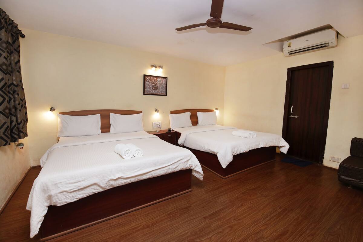 Deluxe Family Room with Garden view | 미니바, 무료 WiFi, 침대 시트
