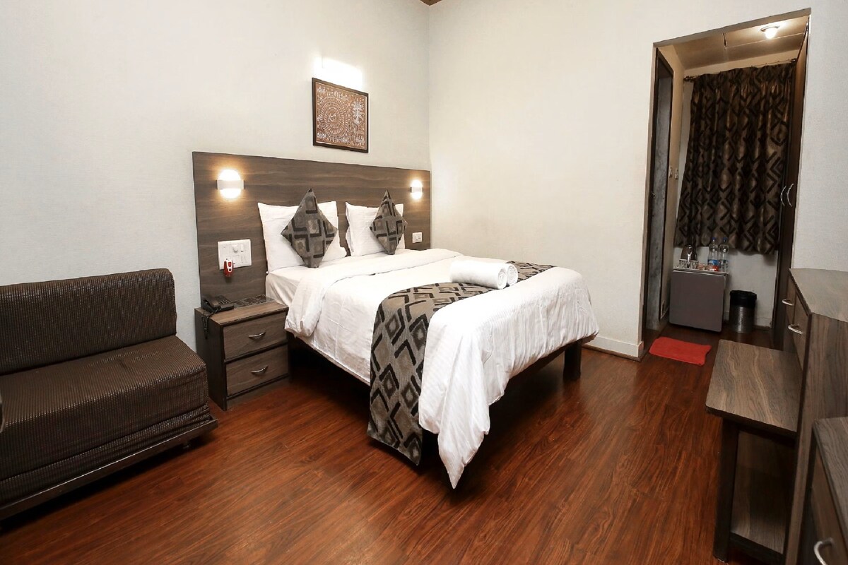 Superior room private sit out | Minibar, WiFi (free), bed sheets