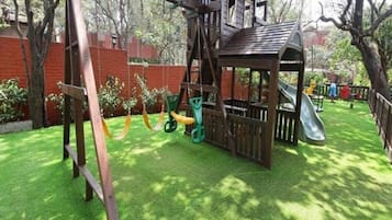 Children's play area - outdoor