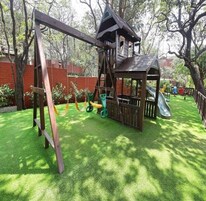 Área de juegos infantiles al aire libre