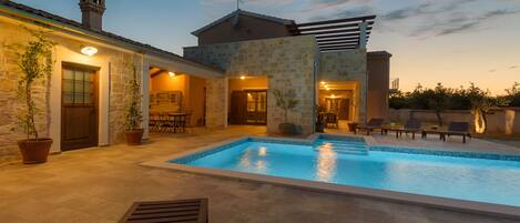 Una piscina riscaldata