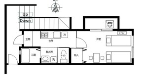 Un plan d’étage d’un hôtel comprenant une salle de bain, des toilettes, un lavabo, une douche, une armoire, un lit, un bureau et une chaise.