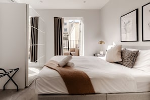 Classic Apartment, Private Bathroom | Free WiFi, bed sheets - South Kensington Apartments (London)