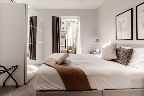 South Kensington Apartments