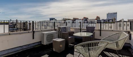 Queensberry Penthouse - QP12 | 露台/庭院