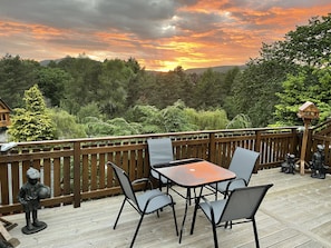 Balcony - Beautiful 2 Bedroom Lodge With Stunning Views (Pitlochry)