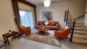 Vila Elite | Area keluarga | TV layar datar
