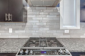 Fridge, microwave, oven, stovetop - Honky Tonk Game Room with Rooftop Deck! (Nashville)