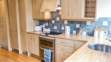 Cottage | Interior