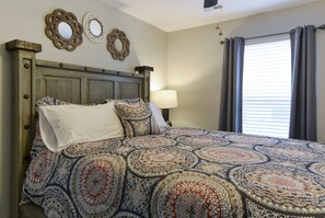 3 Schlafzimmer, Bügeleisen/Bügelbrett, Reisekinderbett, kostenloses WLAN