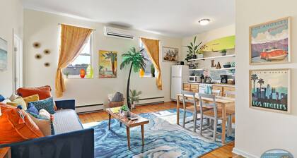 Downtown Lake Geneva - LA Suite |Fun Cali Vibe on Main St |Onsite Parking |Easy Access to the Beach