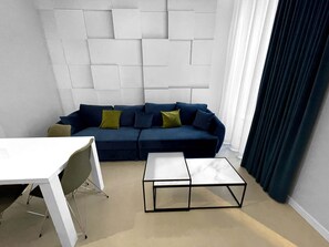 Suite monolocale Deluxe (5) | Ferro/asse da stiro, Wi-Fi gratuito
