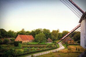 Property grounds - Holiday Inn Hasselt (Hasselt)
