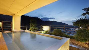 Pemandangan dari properti